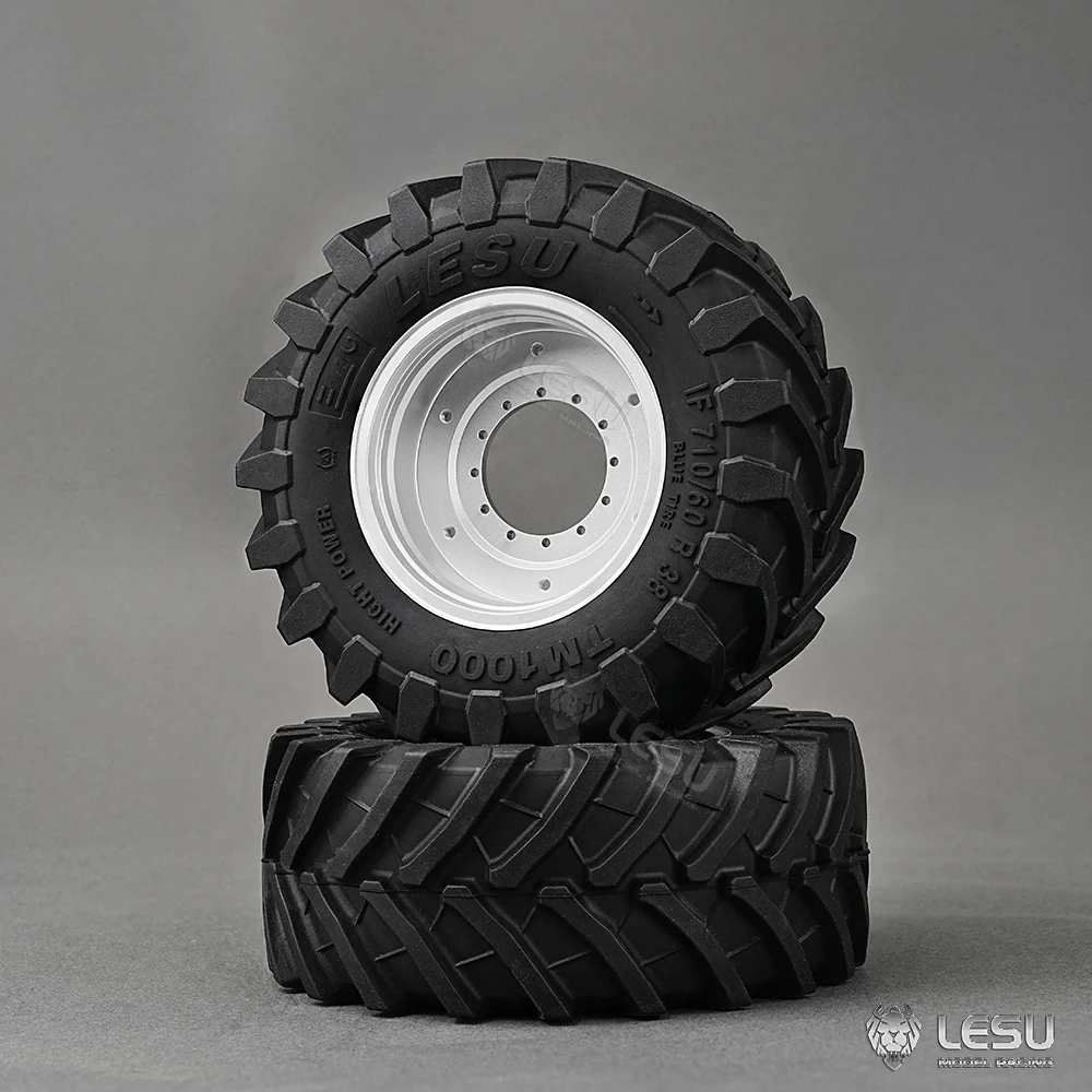 Detalle de rueda LESU 1/14 para tractor hidráulico RC